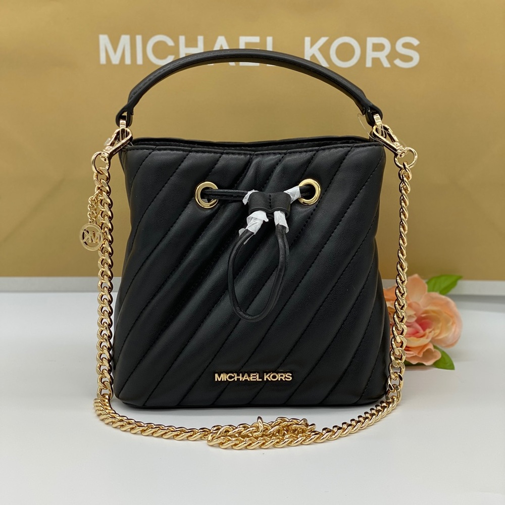MICHAEL KORS SMALL BUCKET XBODY BLACK - Picture 8 of 16